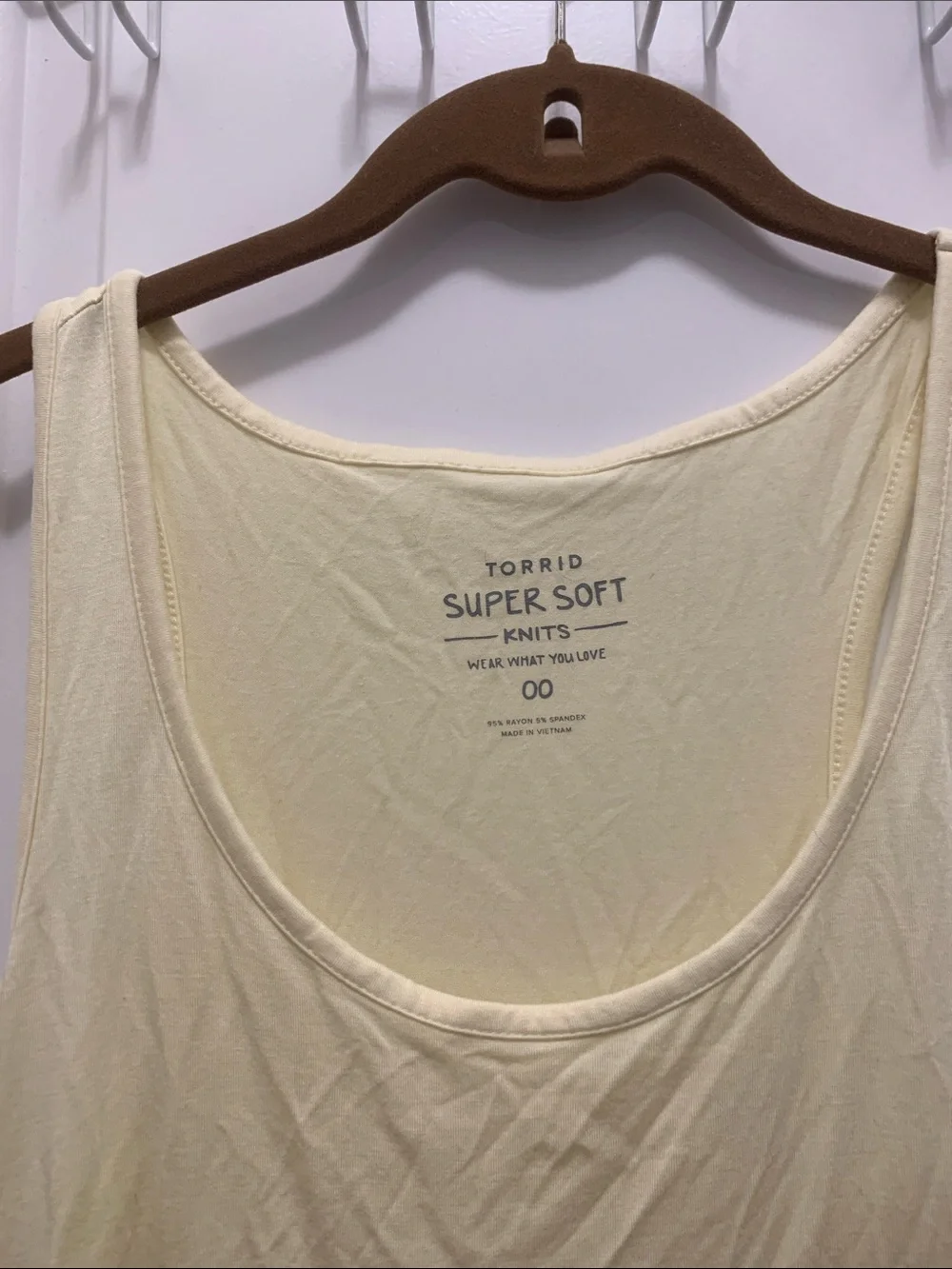 torrid Lightweight Scoop Neck Tank in Pale Yellow - Picture 2 of 4